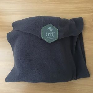 Trtl Travel Neck Pillow